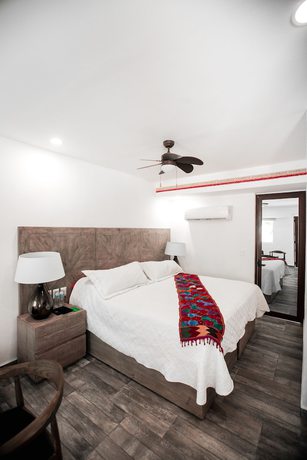 Imagen de la habitación del Hotel Paradise Suites, Isla Mujeres. Foto 10