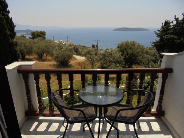 Imagen de la habitación del Hotel Paradise, Vassilias. Foto 6