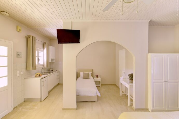 Imagen general del Hotel Paradise Village, Corfu. Foto 4