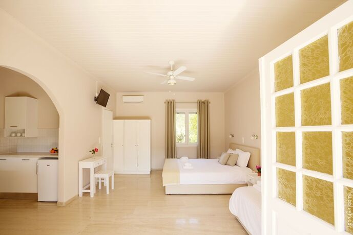 Imagen de la habitación del Hotel Paradise Village, Corfu. Foto 19