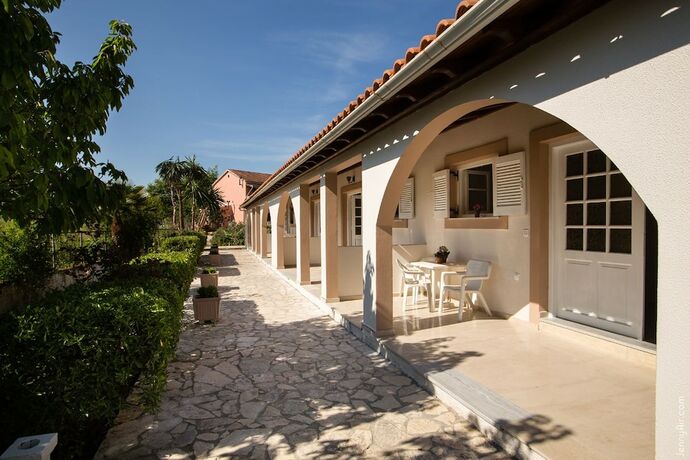 Imagen general del Hotel Paradise Village, Corfu. Foto 6