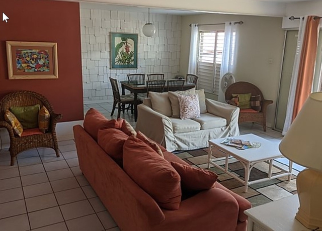 Imagen de los interiores del Hotel Paradise Villas. Foto 14