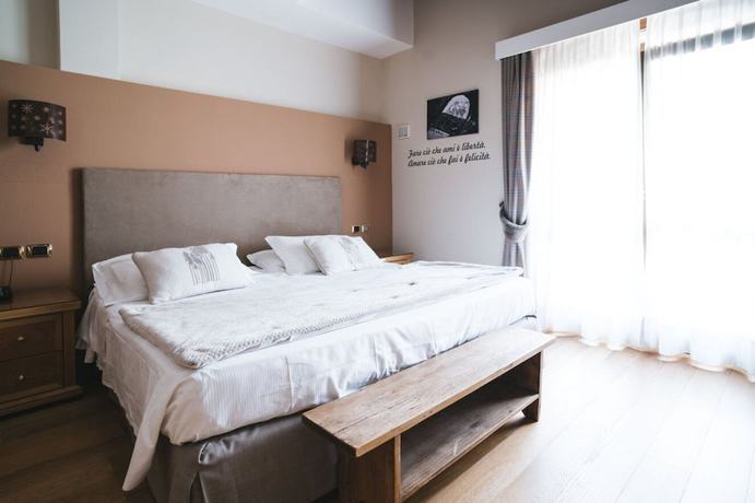 Imagen de la habitación del Hotel Paradise and Wellness. Foto 11