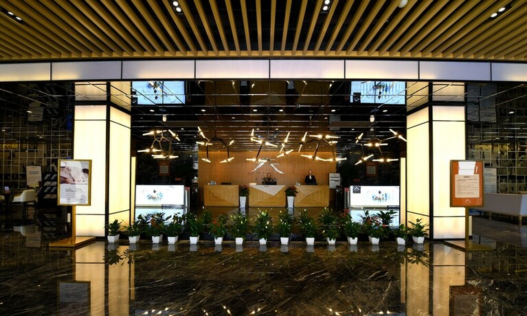 Imagen de los interiores del Hotel Paradise hotspring. Foto 24