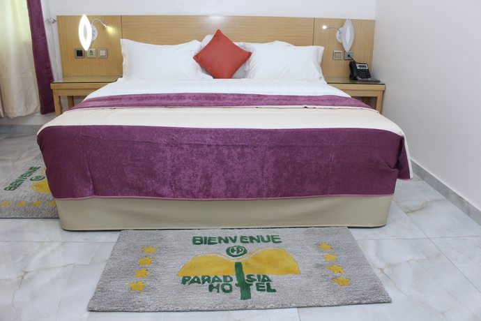 Imagen de la habitación del Hotel Paradisia Hotel. Foto 2