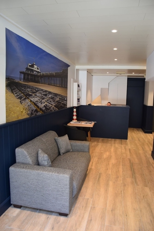 Imagen de los interiores del Hotel Paradisio. Foto 18