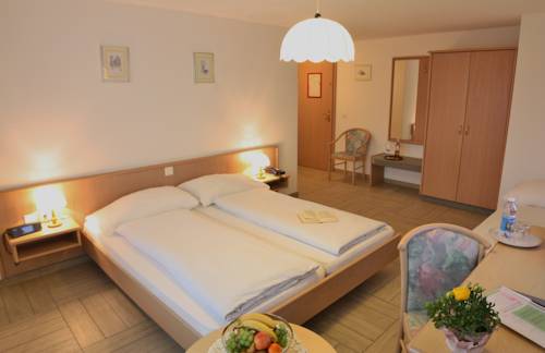Imagen de la habitación del Hotel Paradis-leukerbad-therme. Foto 8