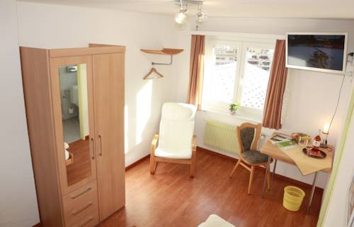 Imagen de la habitación del Hotel Paradis-leukerbad-therme. Foto 10