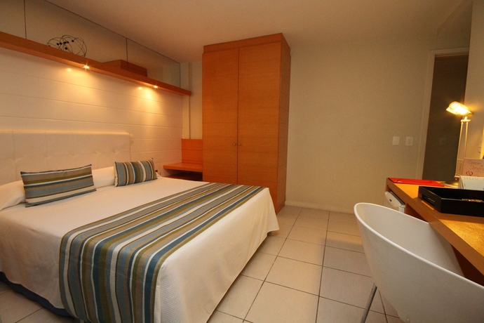 Imagen de la habitación del Hotel Paradiso All Suites Promenade. Foto 5