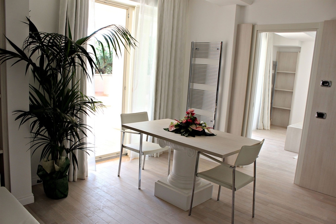 Imagen de los interiores del Hotel Paradiso Bovelacci. Foto 12