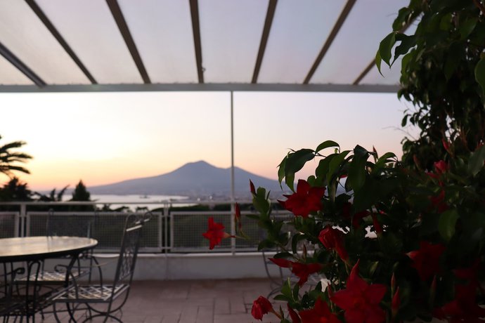 Imagen general del Hotel Paradiso, Castellammare di Stabia. Foto 1