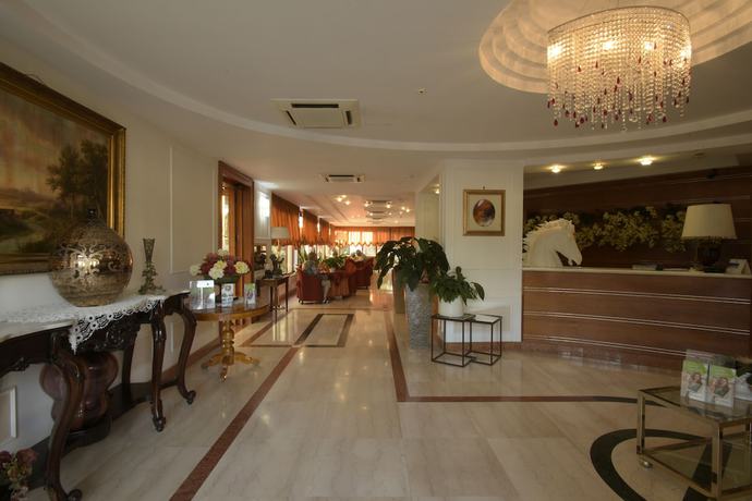 Imagen de los interiores del Hotel Paradiso, Castellammare di Stabia. Foto 14