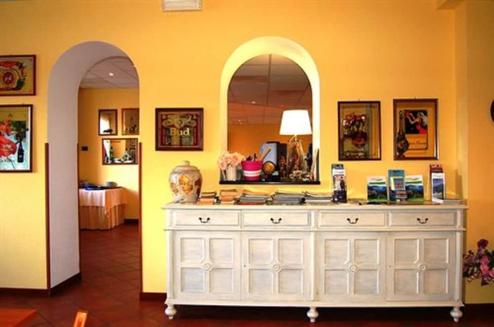 Imagen de los interiores del Hotel Paradiso Como. Foto 18