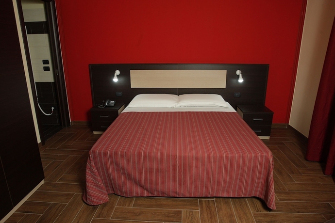 Imagen de la habitación del Hotel Paradiso, Falerna Scalo. Foto 2