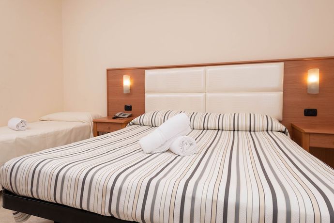 Imagen de la habitación del Hotel Paradiso Grottammare. Foto 11