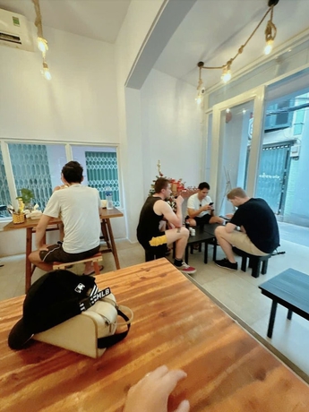 Imagen del bar/restaurante del Hotel Paradiso, Ho Chi Minh. Foto 1