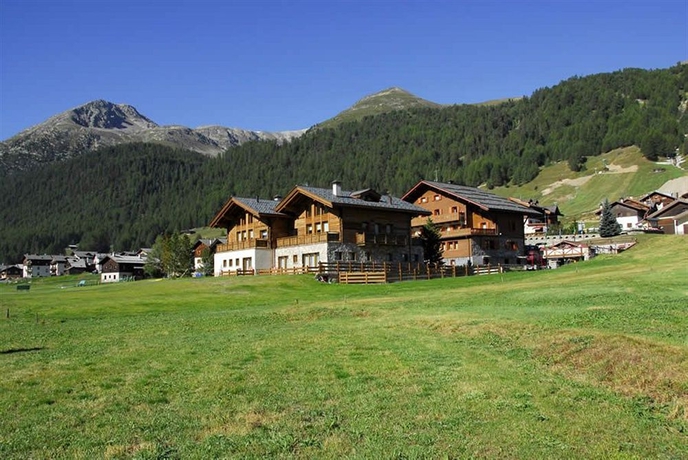 Imagen de los exteriores del Hotel Paradiso, Livigno. Foto 5