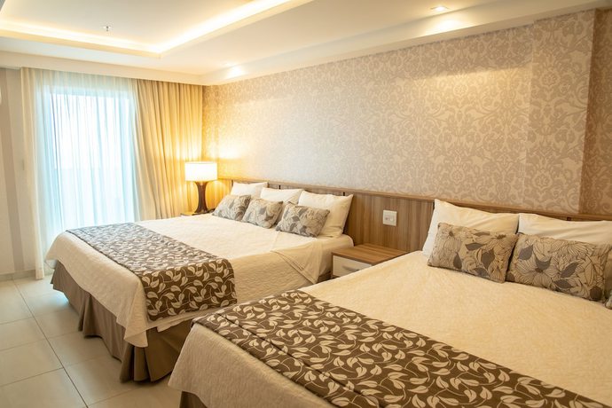 Imagen de la habitación del Hotel Paradiso Maca&eacute;. Foto 9