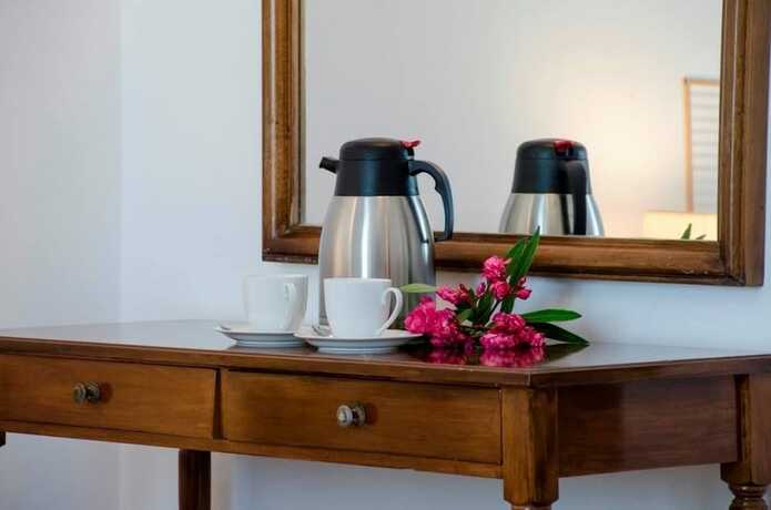 Imagen de la habitación del Hotel Paradiso Resort, Aegina. Foto 16