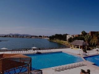 Imagen de la piscina del Hotel Paradiso Resort. Foto 6