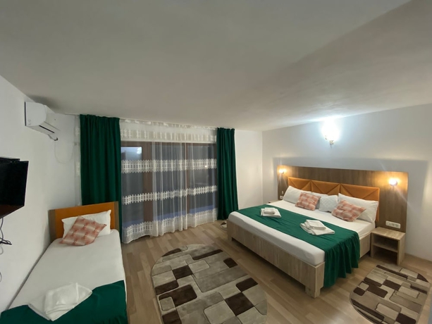 Imagen de la habitación del Hotel Paradiso Resort, Murighiol. Foto 2