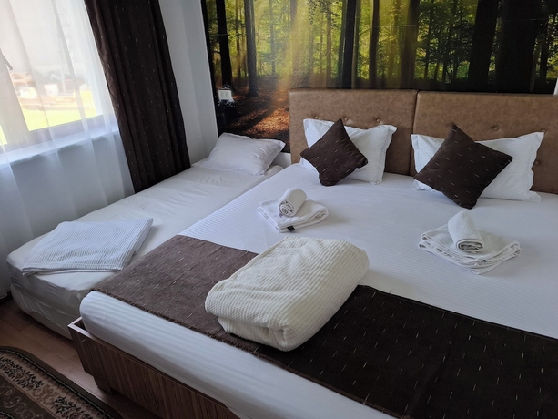 Imagen de la habitación del Hotel Paradiso Resort, Murighiol. Foto 8