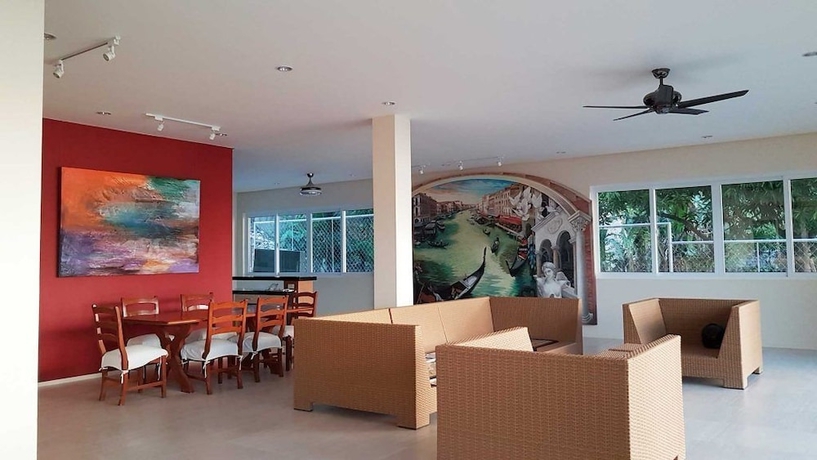 Imagen de los interiores del Hotel Paradiso Rito Waterfront Oasis. Foto 13