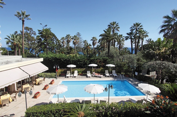 Imagen de la piscina del Hotel Paradiso, San Remo. Foto 9