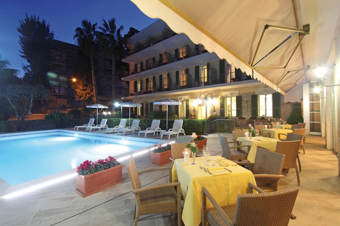 Imagen del bar/restaurante del Hotel Paradiso, San Remo. Foto 3