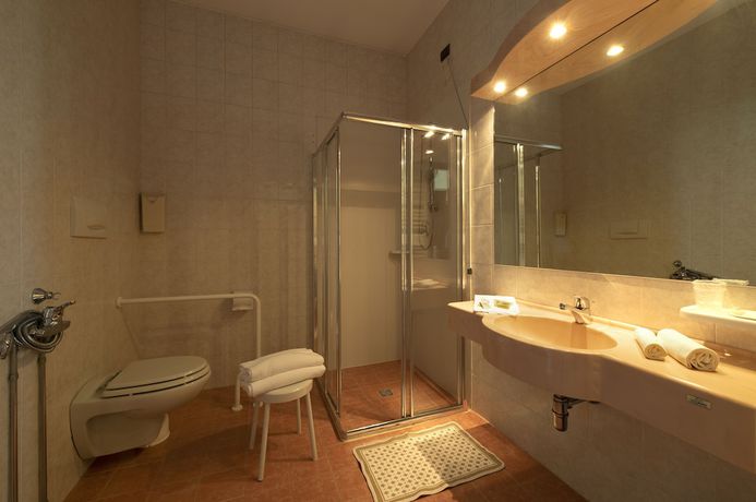 Imagen de la habitación del Hotel Paradiso Terme. Foto 5