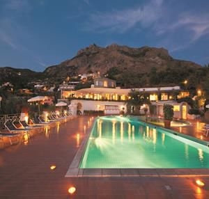 Imagen de la piscina del Hotel Paradiso Terme Resort and Spa. Foto 4