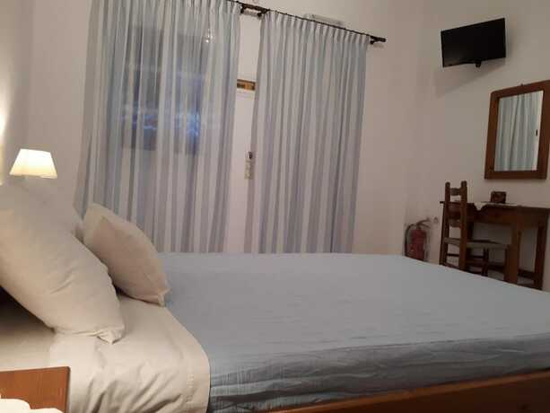 Imagen general del Hotel Paradisos Oia. Foto 3