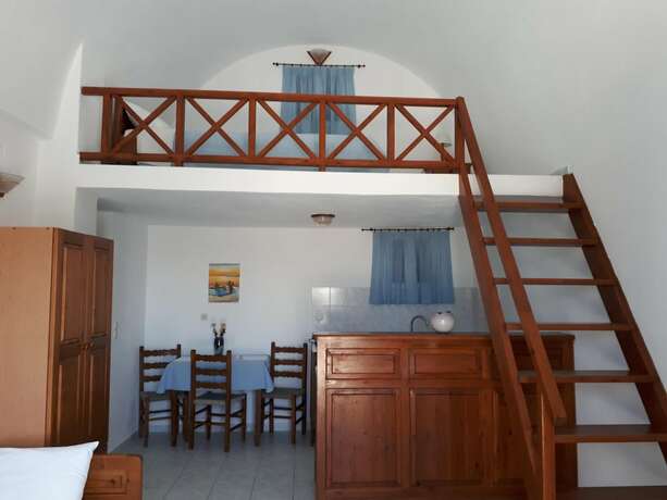 Imagen de la habitación del Hotel Paradisos Oia. Foto 21