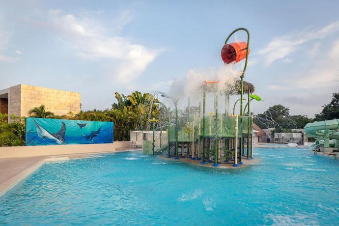 Imagen de la piscina del Hotel Paradisus Playa Del Carmen &ndash; Riviera Maya - All Inclusive. Foto 18