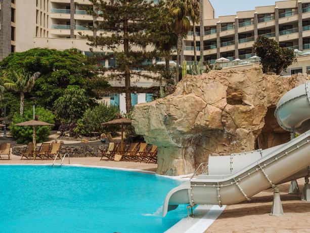 Imagen de la piscina del Hotel Paradisus by Meliá Fuerteventura. Foto 9