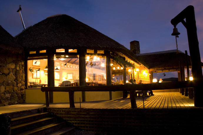 Imagen general del Hotel Parador Cambar&aacute; Do Sul. Foto 16