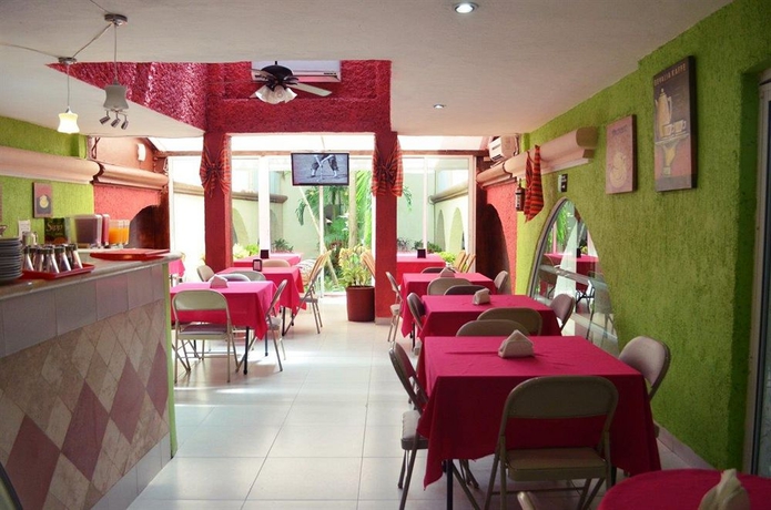 Imagen del bar/restaurante del Hotel Parador, Cancún Centro. Foto 4