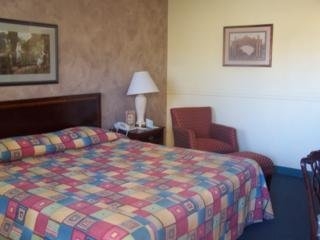 Imagen de la habitación del Hotel Parador Chihuahua. Foto 2