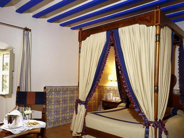 Imagen de la habitación del Hotel Parador De Almagro. Foto 3