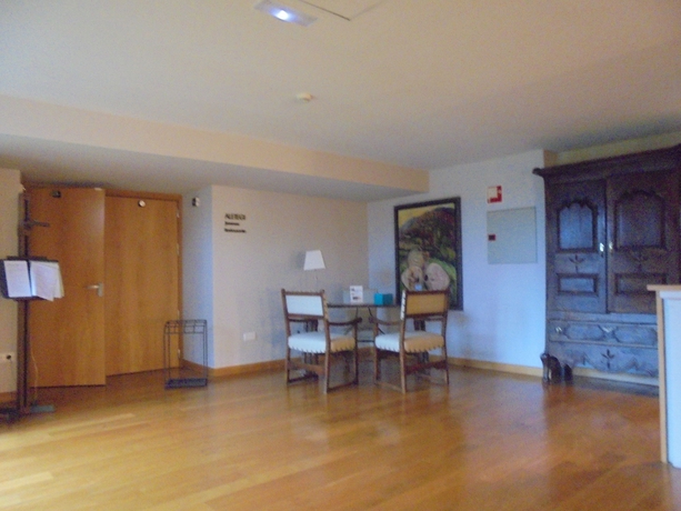 Imagen de los interiores del Hotel Parador De Argomaniz. Foto 16