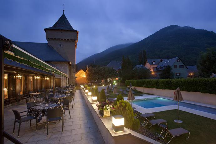 Imagen de los exteriores del Hotel Parador De Arties. Foto 10