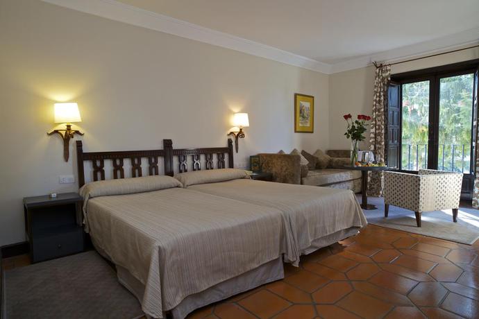 Imagen de la habitación del Hotel Parador De Avila. Foto 3