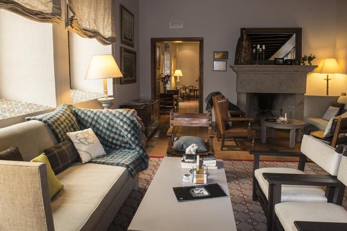 Imagen de los interiores del Hotel Parador De Avila. Foto 14