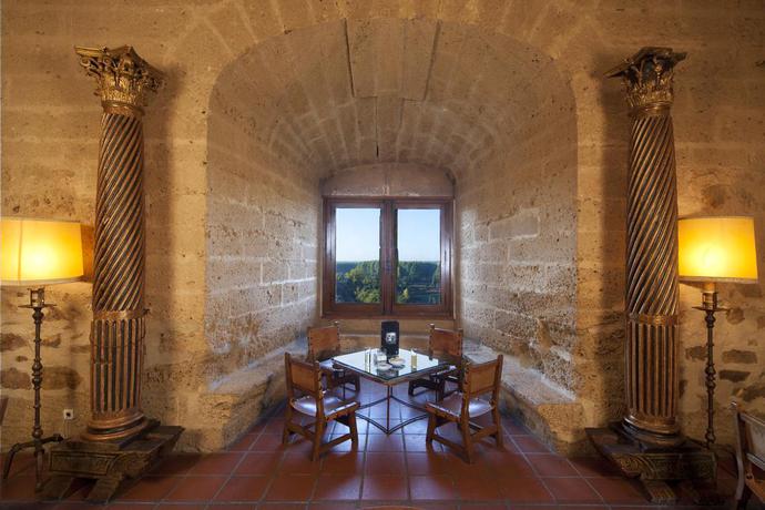 Imagen de los interiores del Hotel Parador De Benavente Zamora. Foto 11