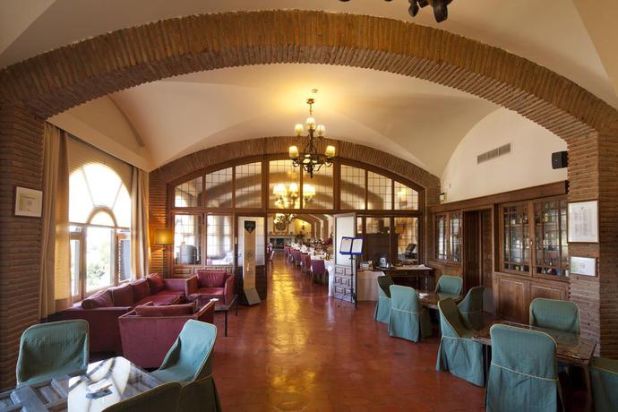 Imagen de los interiores del Hotel Parador De Benavente Zamora. Foto 12