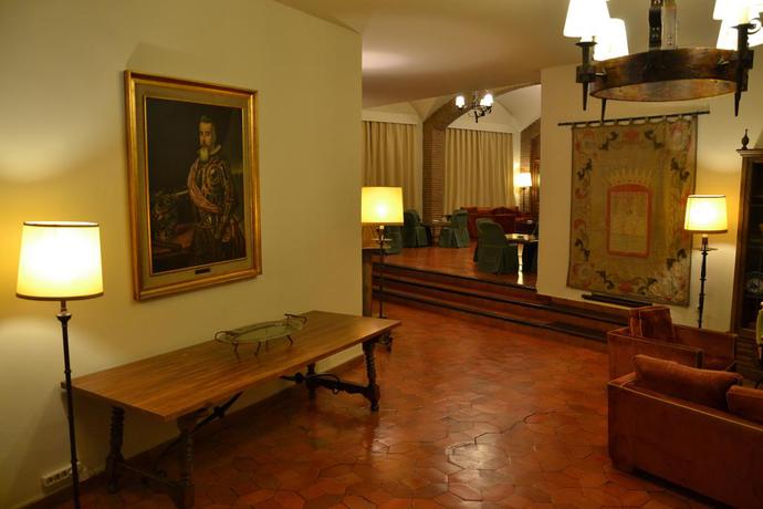 Imagen de los interiores del Hotel Parador De Benavente Zamora. Foto 13
