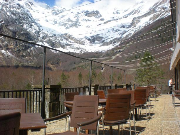 Imagen de los exteriores del Hotel Parador De Bielsa Huesca. Foto 6