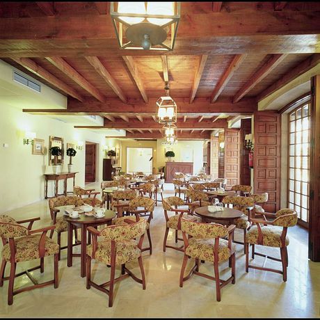 Imagen del bar/restaurante del Hotel Parador De Cambados. Foto 2