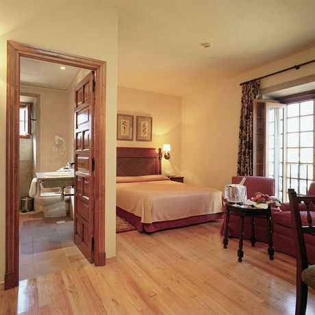 Imagen de la habitación del Hotel Parador De Cambados. Foto 5