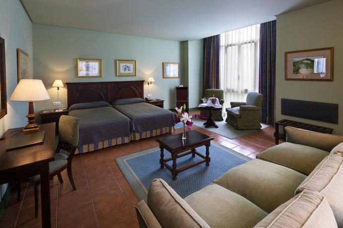 Imagen de la habitación del Hotel Parador De Cangas De Onis. Foto 7